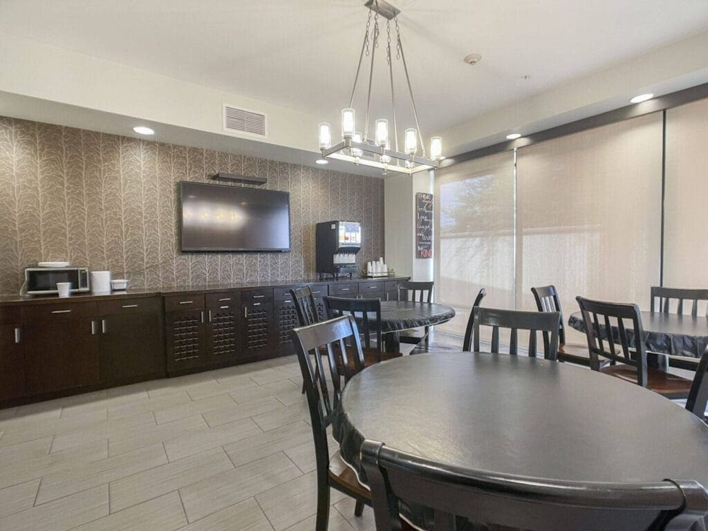 suncitywest_9861-scaled-1jpg