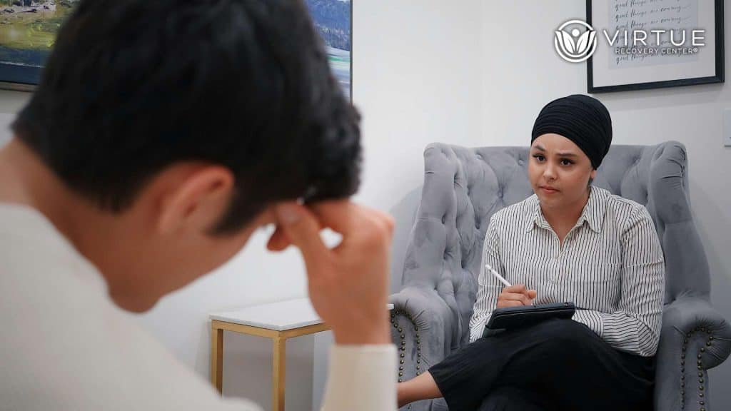 How Therapy and Detox Work Together in Addiction Treatment - Virtue Recovery Chandler How Therapy and Detox Work Together in Addiction Treatment